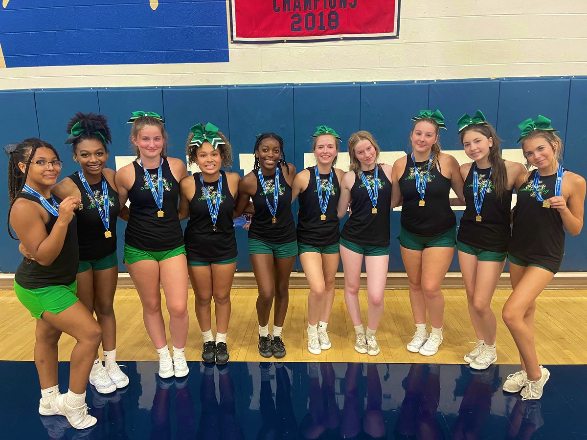 Congratulations to all of our hardworking UCA All-American Cheerleaders 🧡💚:

📣 Amari O.
📣 Lexi W.
📣 Harper O.
📣 Addison G.
📣 Lourdinia F.
📣 Mia P.
📣 Donna T.
📣 Lauren K.
📣 Khloe O.
📣 Mackenna M.

We’re so proud of you !!!