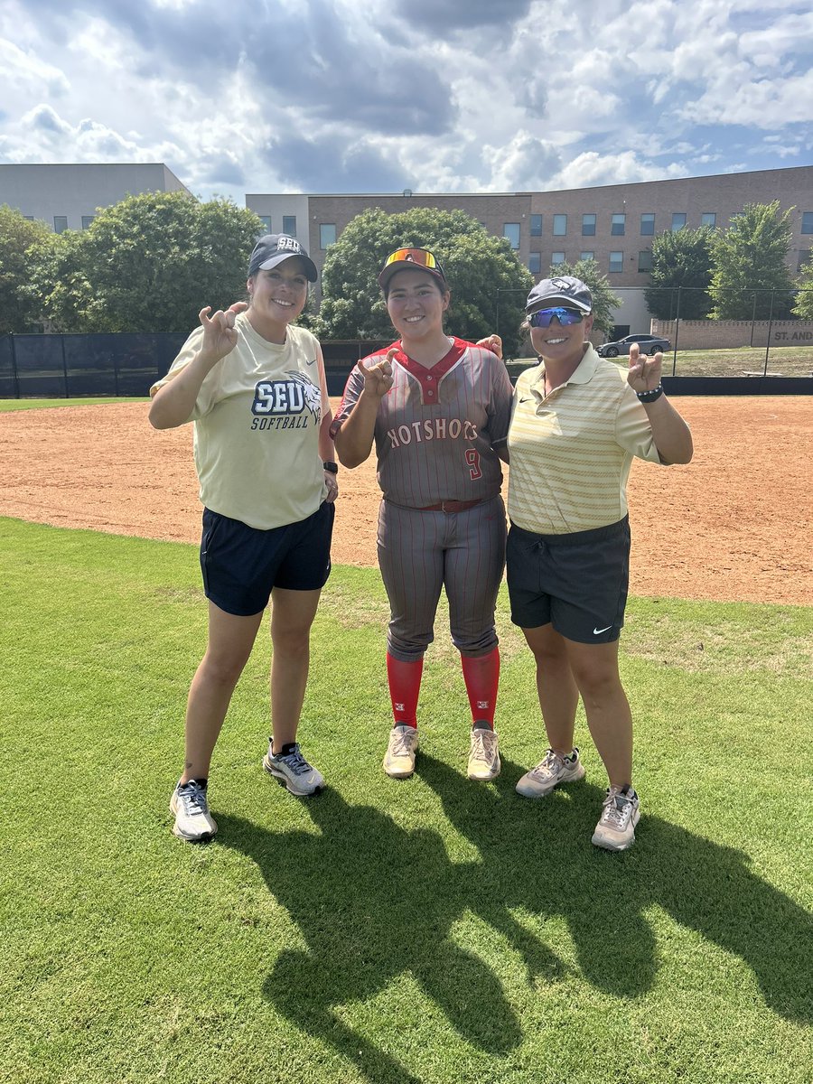 Thank you so much <a href="/SEUSoftball/">St. Edward's Softball</a> for another amazing camp! Always love coming here and learning new things. Can’t wait to come back to another!!