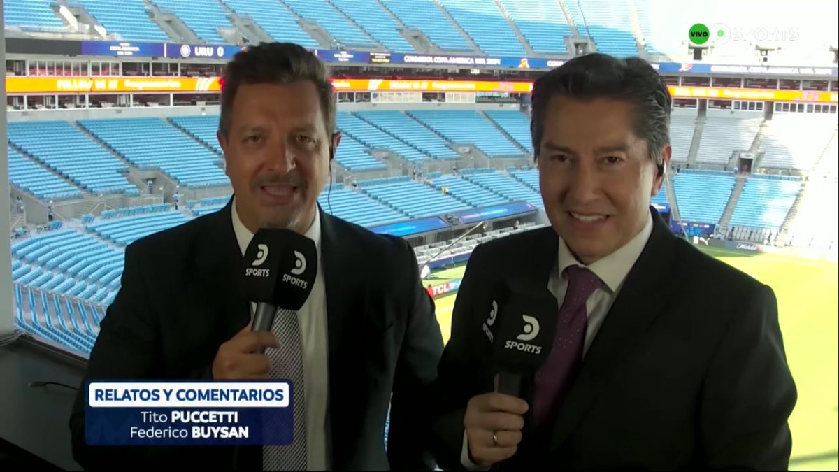DanielFigueroaP's tweet photo. @titopuccettic y @Buysan con la previa #URUvsCOL #CopaAmericaxDSPORTS (canales 610-1610) https://t.co/VYsiGtrSlV