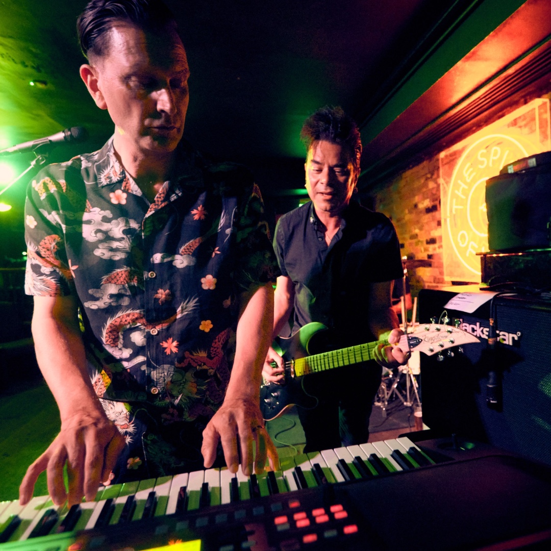 Gig Scenes (@gigscenes) on Twitter photo Torpedeos performing at the Spice of Life in Soho, London.
all photos can be seen on <a href="/Cupchairs/">Cupchairs.com</a>
.
.
.
.
#TheTorpedoes #SpiceOfLife #SohoLondon #LiveMusic #MusicScene #LondonGigs #BandPerformance #MusicVenue #GigLife #Cupchairs @torpedoes_band_uk Torpedeos performing at the Spice of Life in Soho, London.
all photos can be seen on <a href="/Cupchairs/">Cupchairs.com</a>
.
.
.
.
#TheTorpedoes #SpiceOfLife #SohoLondon #LiveMusic #MusicScene #LondonGigs #BandPerformance #MusicVenue #GigLife #Cupchairs @torpedoes_band_uk