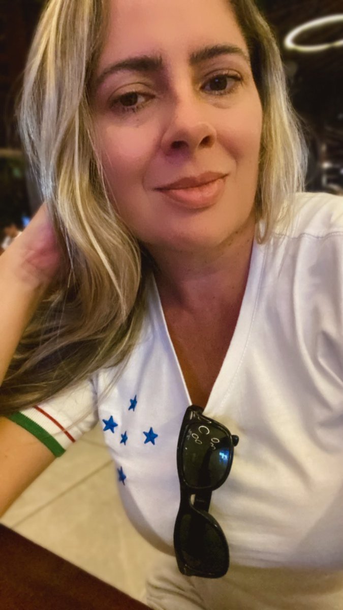julyfonsecamg's tweet photo. Block Core: tendência 
Cruzeirense: Alta costura 👕🦊

#blockcore #DiaDeCruzeiro https://t.co/F9CmbVSTXO