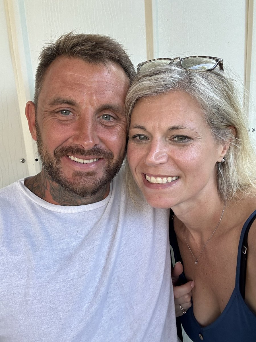 He makes me feel safe 🥹😊 He doesn’t give me any reason to doubt his love for me. He cherishes me. He has integrity. He respects my feelings and our relationship 🥰 He is AMAZING 🥰🥰🥰 #mylove