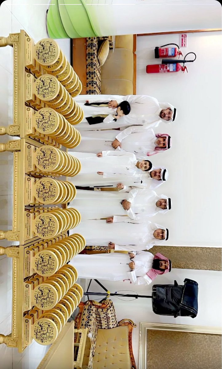 NaderAlBassami's tweet photo. #ملتقى_قبيلة_آل_بسام_السنوي_١٤
#جائزة_آل_بسام_للتفوق_العلمي https://t.co/CvNOX6JFu6