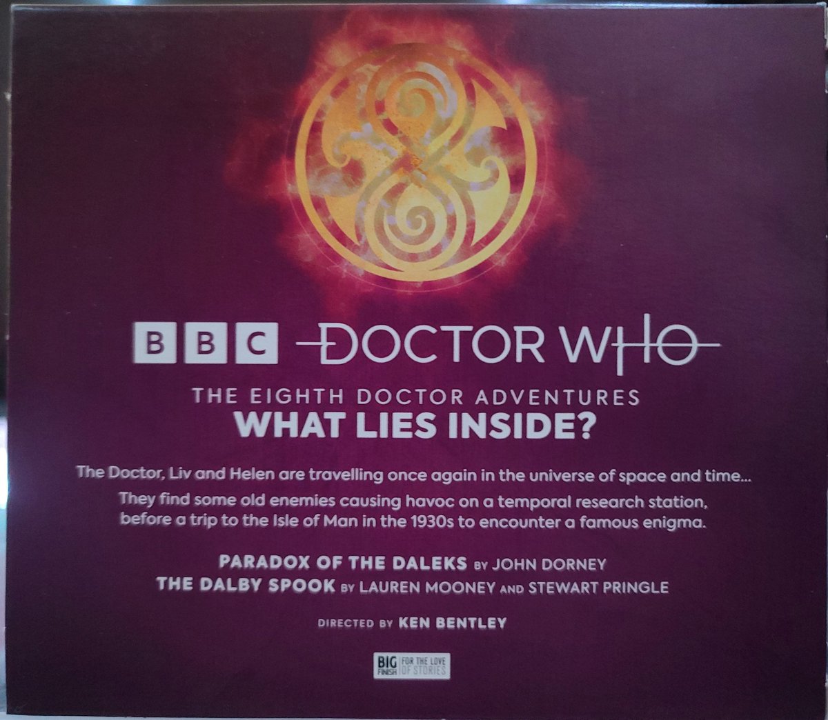 TheMetalWhovian's tweet photo. #NewProfilePic is my current #BigFinish relisten, '8DA: What Lies Inside?' - "Paradox of the Daleks" by John Dorney & "The Dalby Spook" by Lauren Mooney & Stewart Pringle. I love the double meaning of the boxset title!#DoctorWho #8thDoctor #LivChenka #HelenSinclair #PhysicalMedia https://t.co/Yx25XQknFs