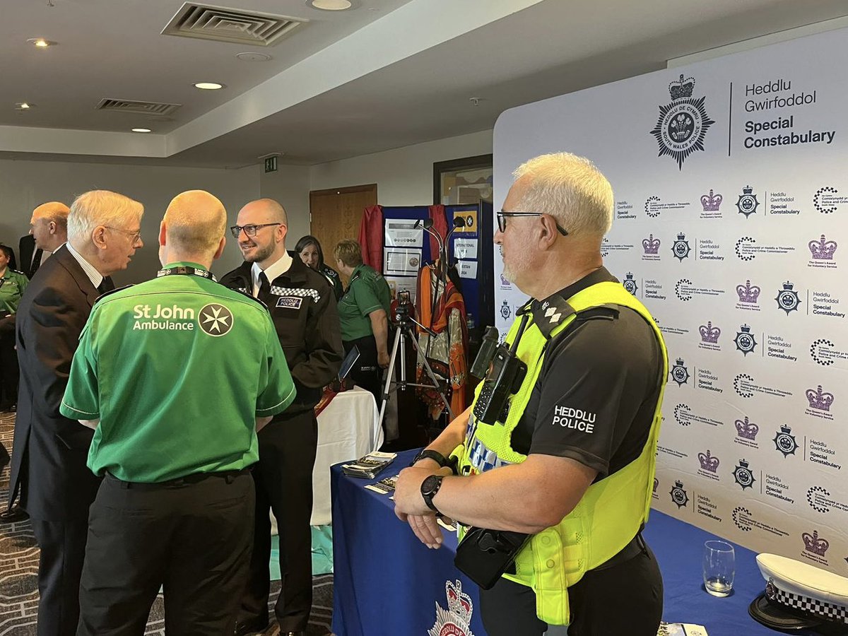 Dale Cartwright (@drdcartwright) on Twitter photo Delighted to attend a โCelebration of Volunteeringโ event in #Cardiff today as part of <a href="/StJohnINTL/">StJohn International</a> Grand Councilโs visitation to Wales ๐ด๓ ง๓ ข๓ ท๓ ฌ๓ ณ๓ ฟ
It was an honour to speak with His Royal Highness The Duke of Gloucester about the Special Constabulary and volunteering within <a href="/swpolice/">South Wales Police</a> ๐ฎโโ๏ธ Delighted to attend a โCelebration of Volunteeringโ event in #Cardiff today as part of <a href="/StJohnINTL/">StJohn International</a> Grand Councilโs visitation to Wales ๐ด๓ ง๓ ข๓ ท๓ ฌ๓ ณ๓ ฟ
It was an honour to speak with His Royal Highness The Duke of Gloucester about the Special Constabulary and volunteering within <a href="/swpolice/">South Wales Police</a> ๐ฎโโ๏ธ