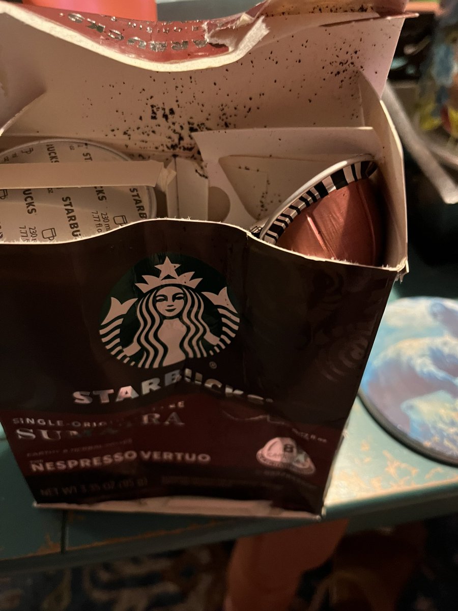libitinatrina's tweet photo. @Walmart mailed me these coffee pods in the same box as this container of cat litter. Zero cushioning. I have so many questions. And now I can’t through to anyone on the chat customer service -appears to be disabled. https://t.co/ZfwfEQzV2n