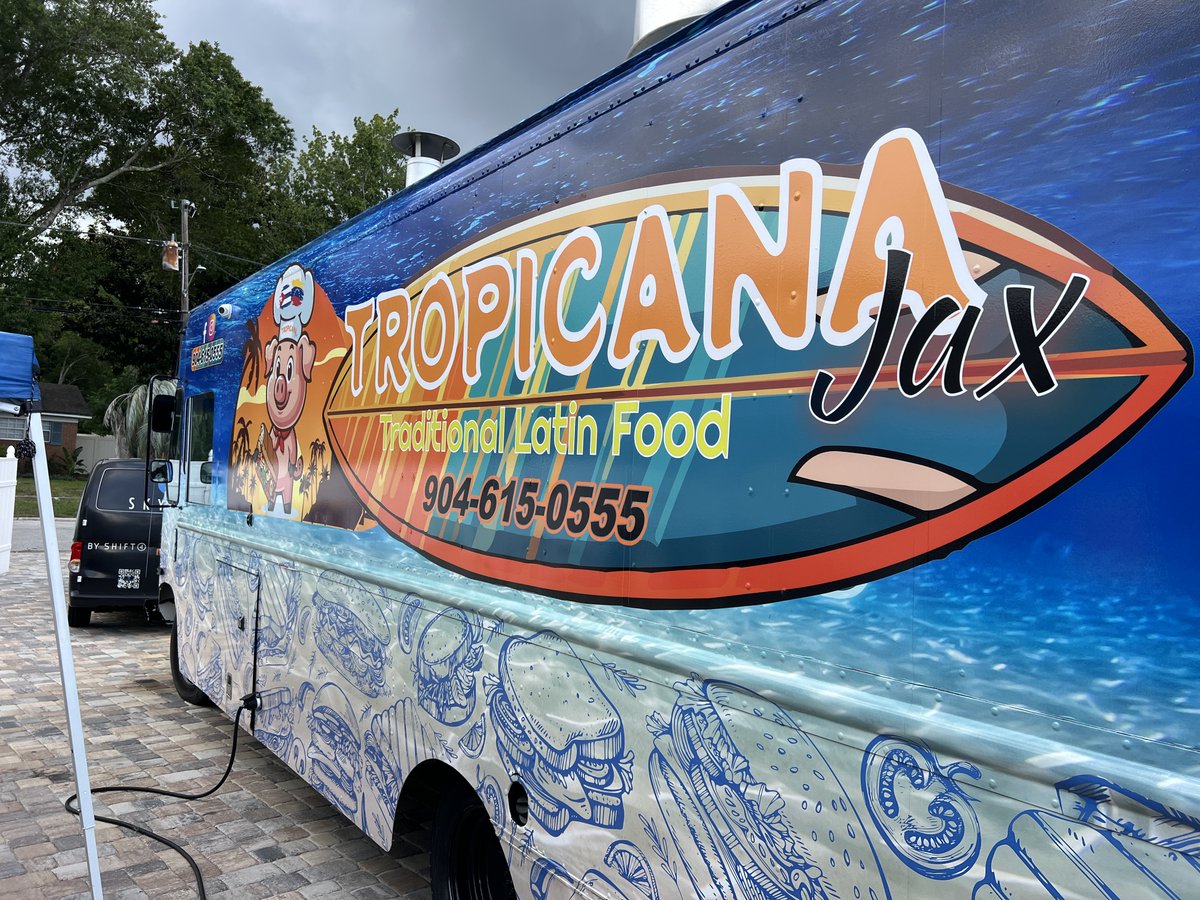 Fernando_SkyTab's tweet image. TROPICANA JAX - FOOD TRUCK with the power of @SkyTabPOS and @Shift4 Please given them a warm welcome when you go visit!
