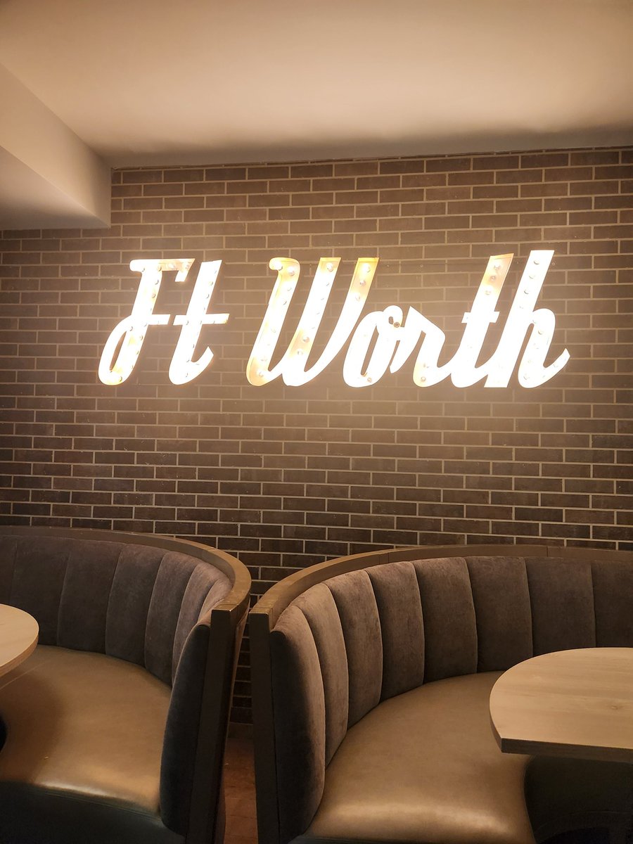 🧵 Exciting visit to the newest 1 Million Cups (1MC) community in Fort Worth, TX! 🎉 #1MC #FortWorth <a href="/tunjiajani/">Olatunji Ajani</a> <a href="/CameronCushman/">Cameron Cushman</a>