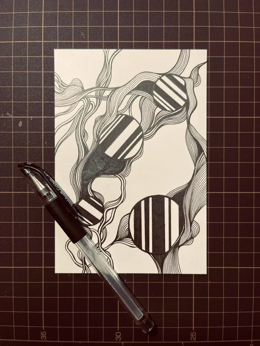 おはようございます☀
本日も絵が描けることに感謝🙏

週末はマルシェにお手伝いに行くので、なるべくポストカードサイズの商品を揃えておきます🫡
#アート
#小林優太
#栃木県
#画家 