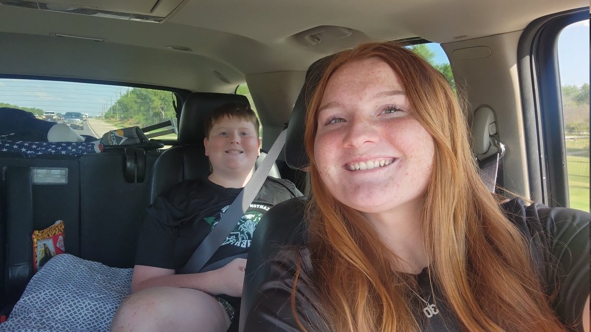 Headed to the TCS Southwest Summer Nationals tournament!
#RoundRockBound
#RoadTripSelfie
<a href="/AMNTX18u/">Athletics Mercado NTX Unified</a> @AMNTX18u_Jeff <a href="/HillCollegeSB/">Hill College Softball</a> #WeGotNow #WinnersArriveReady #MyWorkMyWill <a href="/4StateSports1/">4 State Sports</a> <a href="/SBRRetweets/">Softball Recruiting Reposts</a> <a href="/SoftballDown/">Down South Softball</a> <a href="/CoastRecruits/">Coast 2 Coast Recruits</a> @DRecruits1 <a href="/LL7NV/">College Recruiter</a>