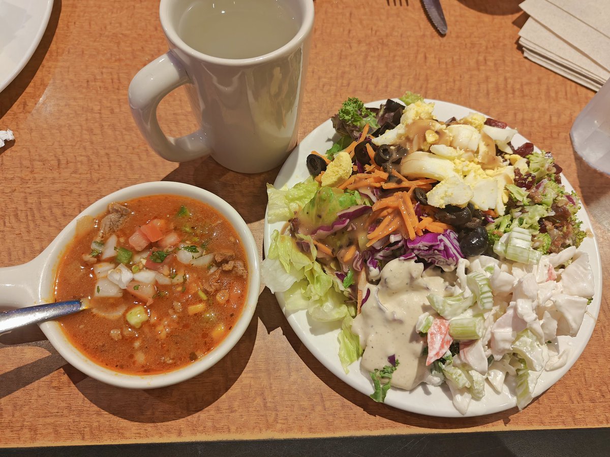 ShokoMama531's tweet photo. @Sizzler_USA さん。
お友達とガッツリサラダランチしてきました!
ごちそうさまでした(๑´ڡ`๑)
#おそとごはん #シズラー
#サラダバー #友達とランチ
#LunchWithMyFriend #Sizzler https://t.co/ePH5qi3owL