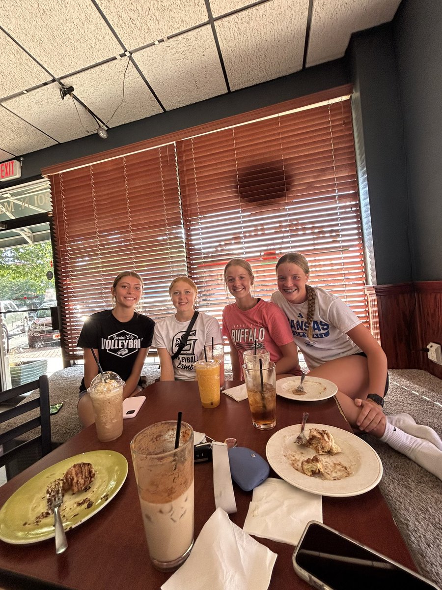 Patrick Dugans? Yes, please!

S/O to senior <a href="/k8_amcdonald/">KATE MCDONALD</a> for getting her squad together this morning at our local coffee shop! 

🦬🏐 #1Herd