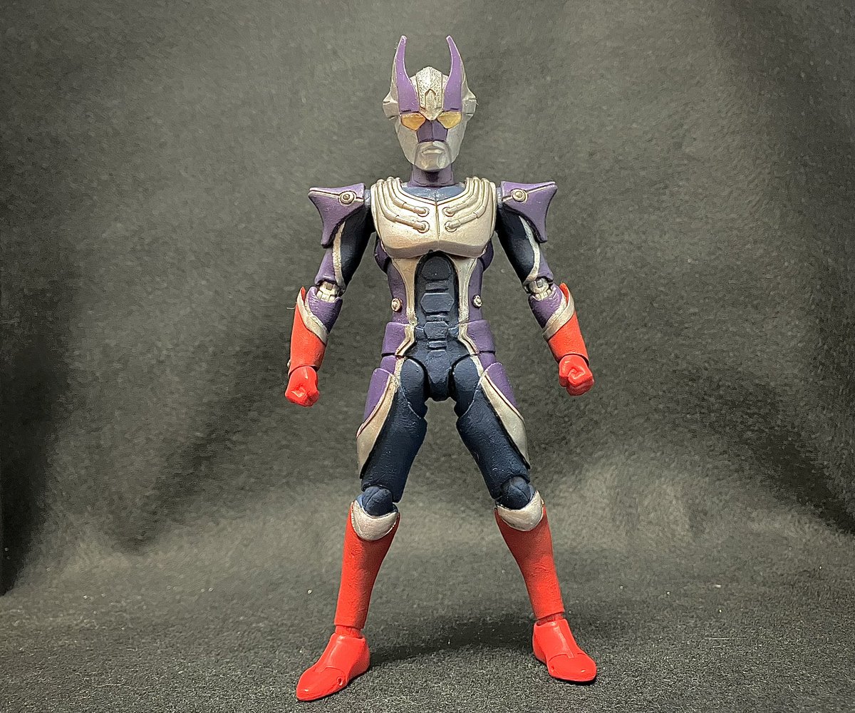 「掘り出し」shf規格カスタム　レイモン S.H.Figuarts改造 レイモンです。 通常のレイモンは未所持なので旧