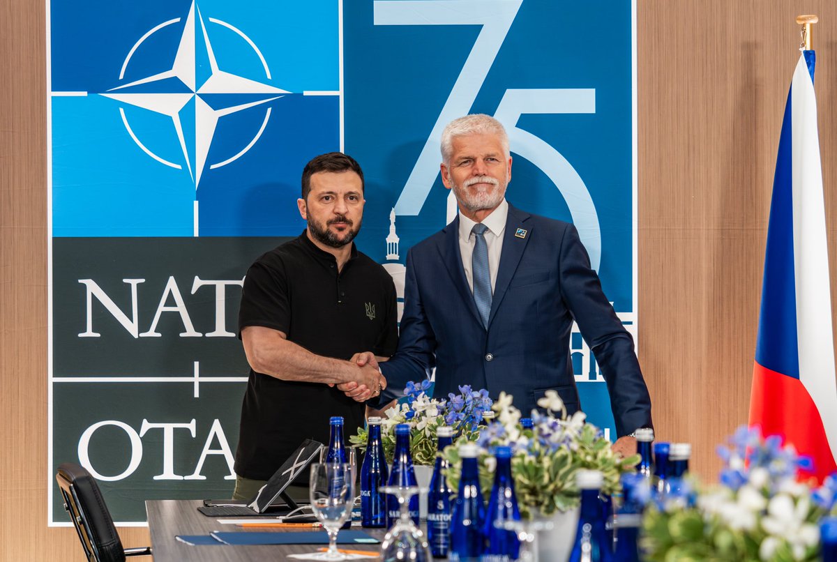 prezidentpavel's tweet photo. At today's @NATO Summit in Washington, we took another step to make the Alliance stronger and our citizens safer. We agreed to provide further assistance to Ukraine to help it better defend itself against Russian aggression. I also welcome the fact that recommendations for a new NATO strategic approach to Russia as a comprehensive and long-term threat will be presented before the next Summit. We also thanked @jensstoltenberg for his ten years as NATO Secretary General.