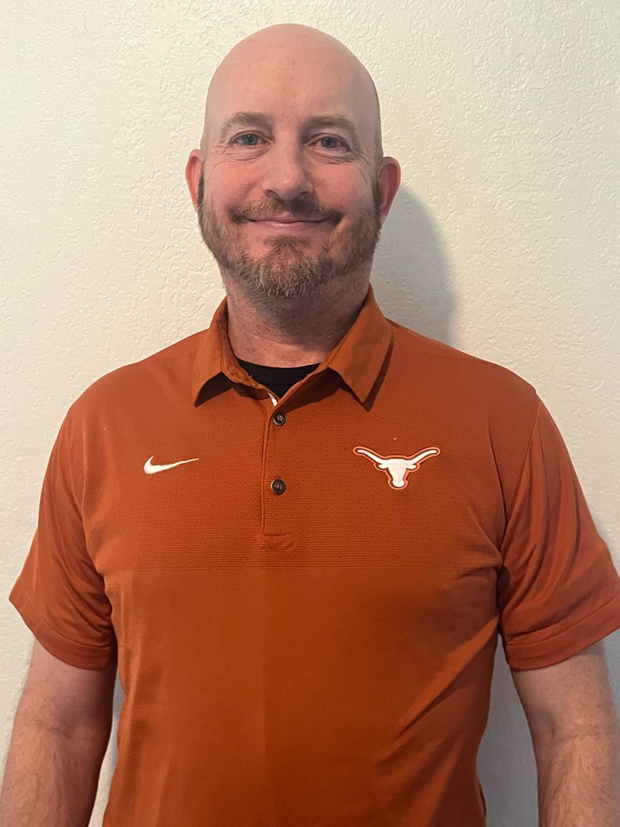 Welcome to the newest Head Tennis Coach at East View HS - Kevin Baker.
Coach Baker was the captain of his high school tennis team in Kansas and went to state in boys doubles his junior and senior year. “Meet &amp; Greet” with Coach Baker on Tues 7/16 at 10am at EVHS Tennis Center.
