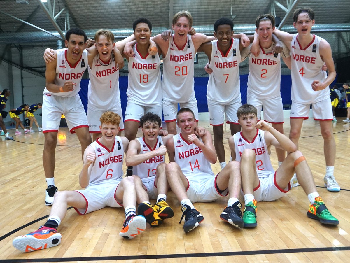 showtimenorge's tweet photo. 🇳🇴 Norway U16 Men Nordic Championship 24'
- Bronze medal
27’ G Jakob Ellingsen 16 ppg 4 apg 4 rpg – All Star
28’ G Oskar Falba 14 ppg 4 rpg 50% 3pt (4 3PG)
6'8 F Christoffer Rønning 12 ppg 14 rpg – All Star https://t.co/3VZcYg3l8F