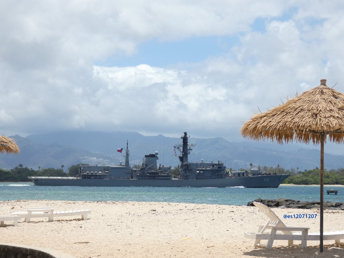 WarshipCam's tweet photo. Chilean Navy Duke-class frigate Almirante Condell (FF-06) (ex. HMS Marlborough) leaving Pearl Harbor - July 10, 2024 #almirantecondell #ff06
SRC: TW-@ES12071207 https://t.co/2EkmChe7th