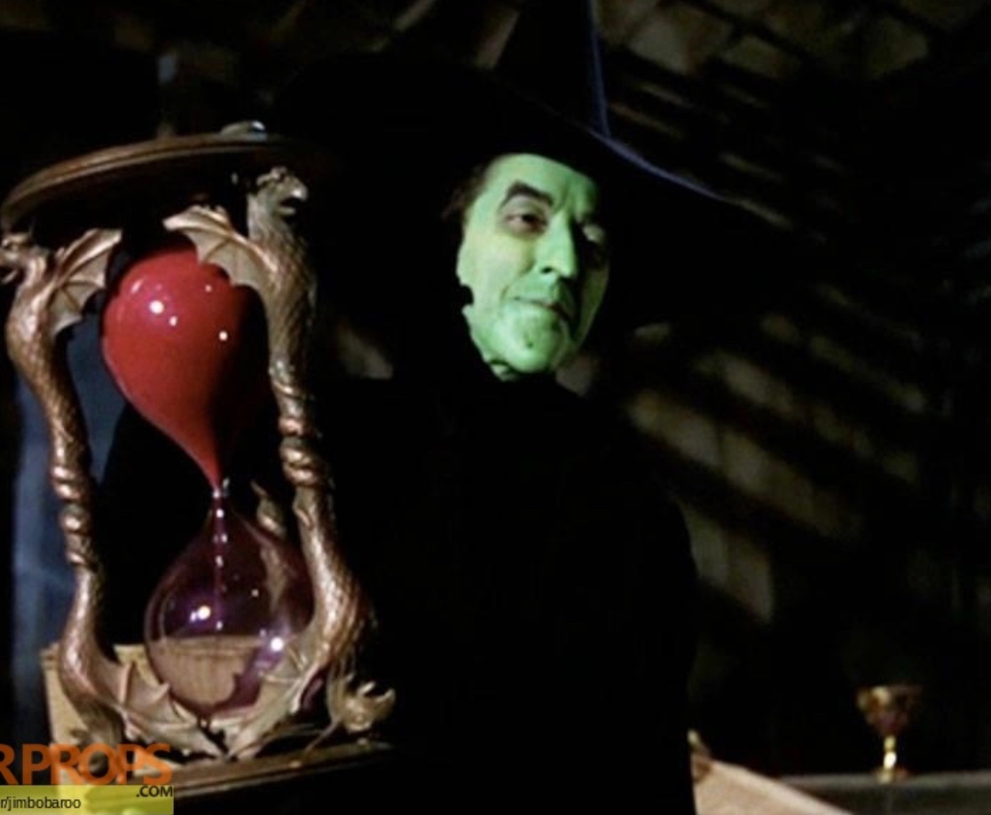 PullTheShade3's tweet image. #VisionQuest 
#RedSandProject 
All is not as it seems.