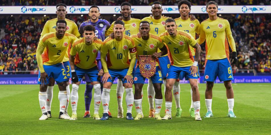ARMYBogotaCol's tweet photo. 🇨🇴Look who we are, we are the dreamers
We make it happen 'cause we believe it
Look who we are, we are the dreamers
We make it happen 'cause we can see it 🇨🇴
COLOMBIA FINALISTA COPA AMERICA 2024
#COLURU #CopaAmerica2024 https://t.co/Fs7BGoGtCU