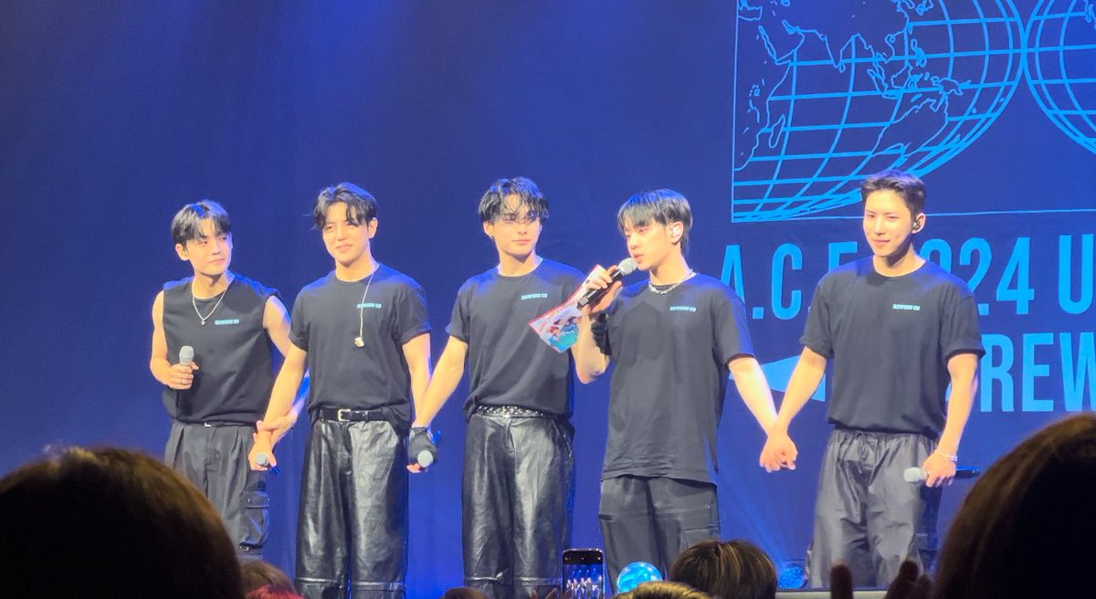 준의초이스 tweet media