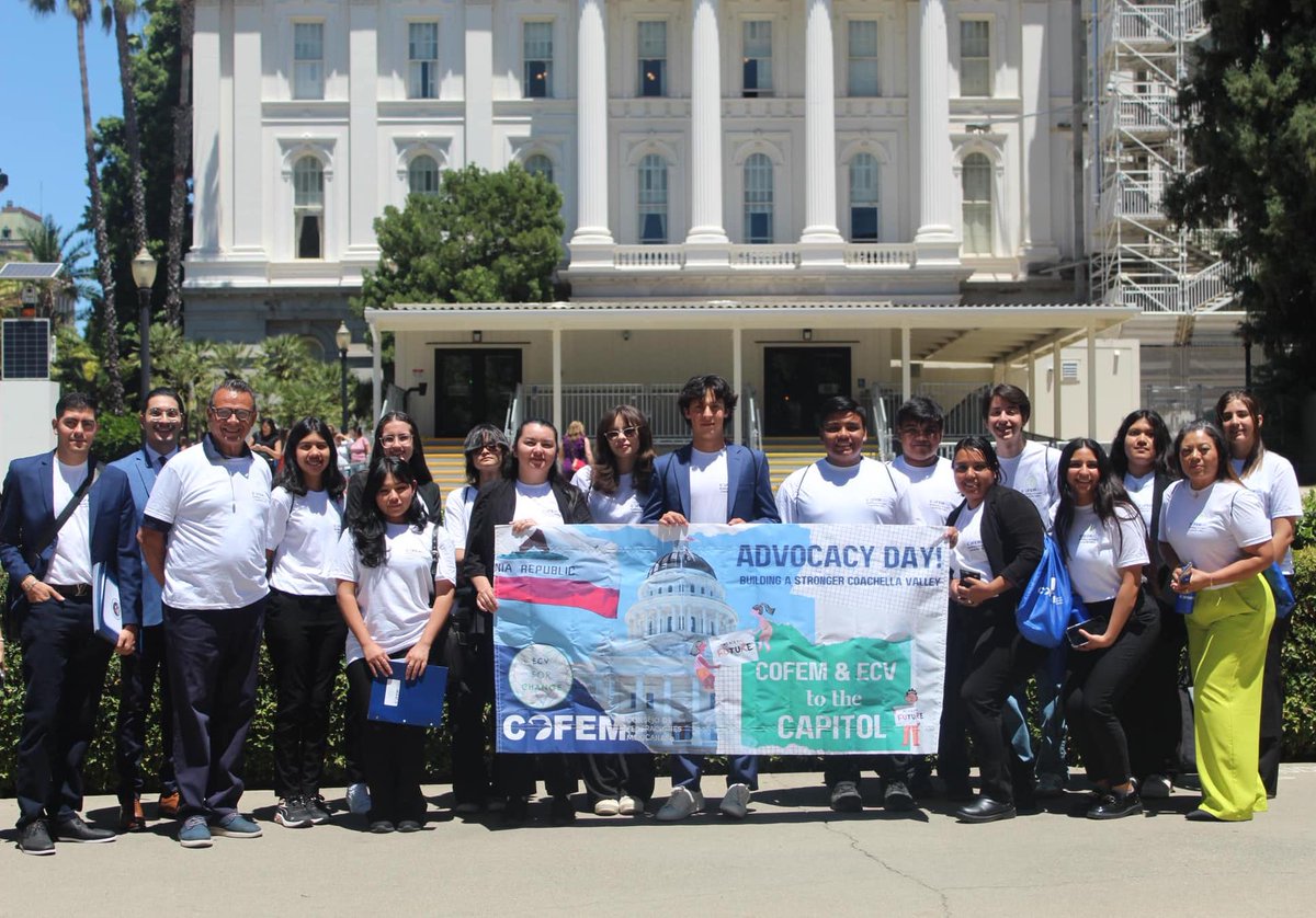 ecv4change's tweet photo. On June 24th, @ecv4change and @cofem partnered to bring a group of 10 high school students from the #CoachellaValley to the State Capitol in #Sacramento! 🤩 #ECVtotheCapitol https://t.co/IhXEErWgWD