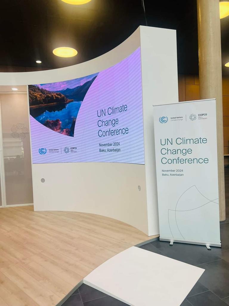 OumboukGenevive's tweet photo. Delighted to share with you the highlights of my participation in #SB60 in Germany. One of the highlights of #SB60 was the preparation of the first global assessment under the Paris Agreement. The #SB60 worked to refine the global adaptation target.
Thank you all🙏 #MyFight https://t.co/0ln8HtxtwN