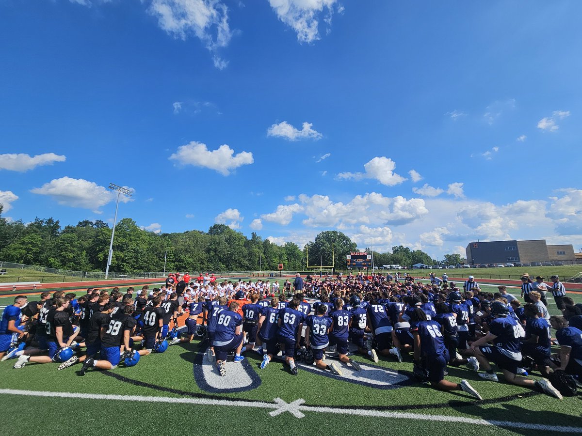 It was a beautiful night for football! Thank you <a href="/NVFootball01/">North Vermillion Football 🏈</a>, <a href="/TwinLakesFball/">Twin Lakes Football</a> and <a href="/Trojanfball/">Chesterton -Trojan Football</a> for coming to AJ Rickard Field this evening! 🔶️🔷️