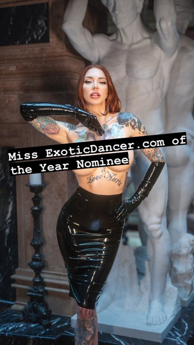 VOTING IS LIVE  https://t.co/0gdp63JAHg  Keep your Mistress happy 😘 https://t.co/bFww9nnvOW