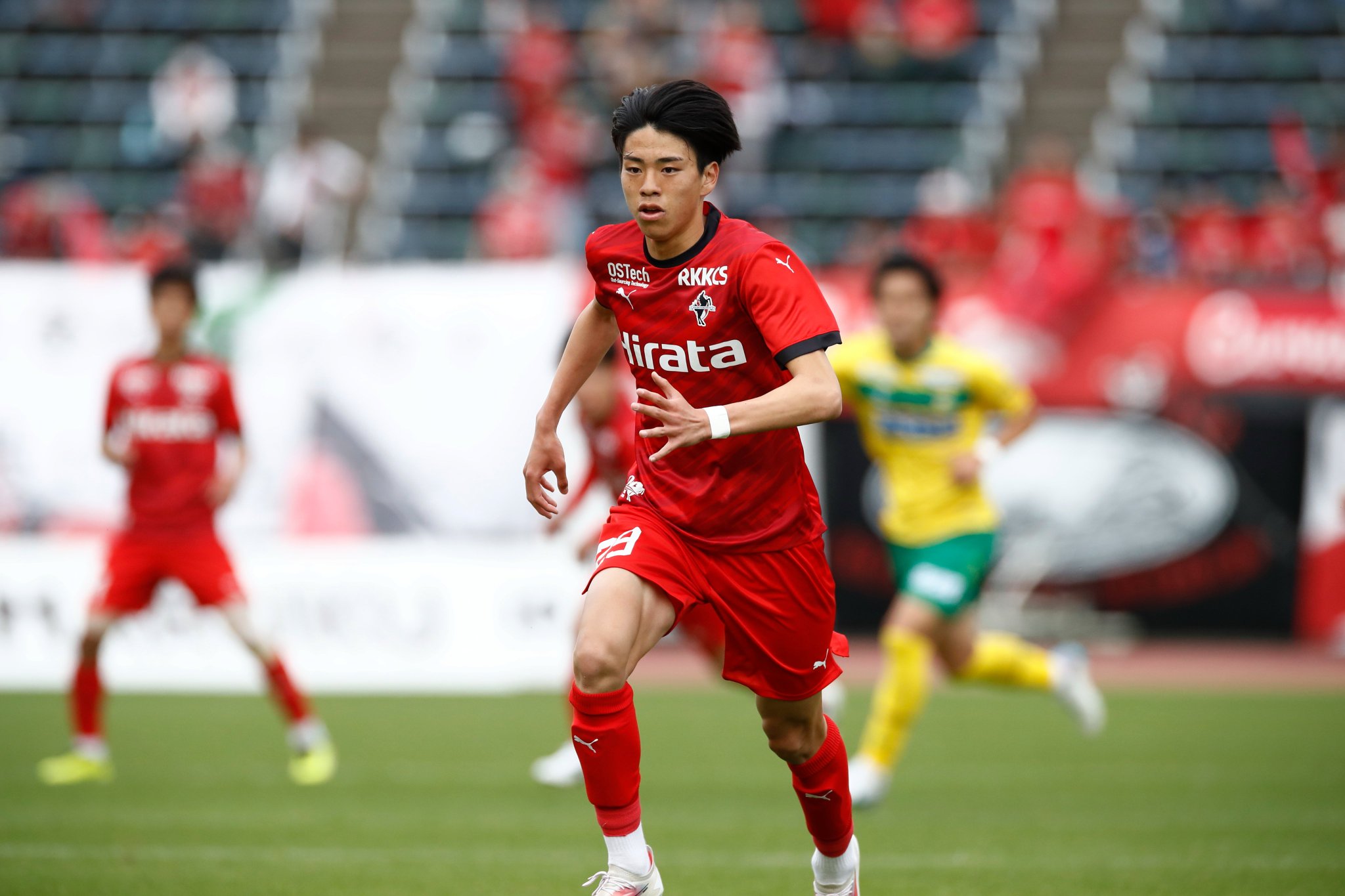 ロアッソ熊本　道脇豊　うちわ 18歳で海外へ！ロアッソ熊本FW道脇豊が海外移籍を前提にチームを
