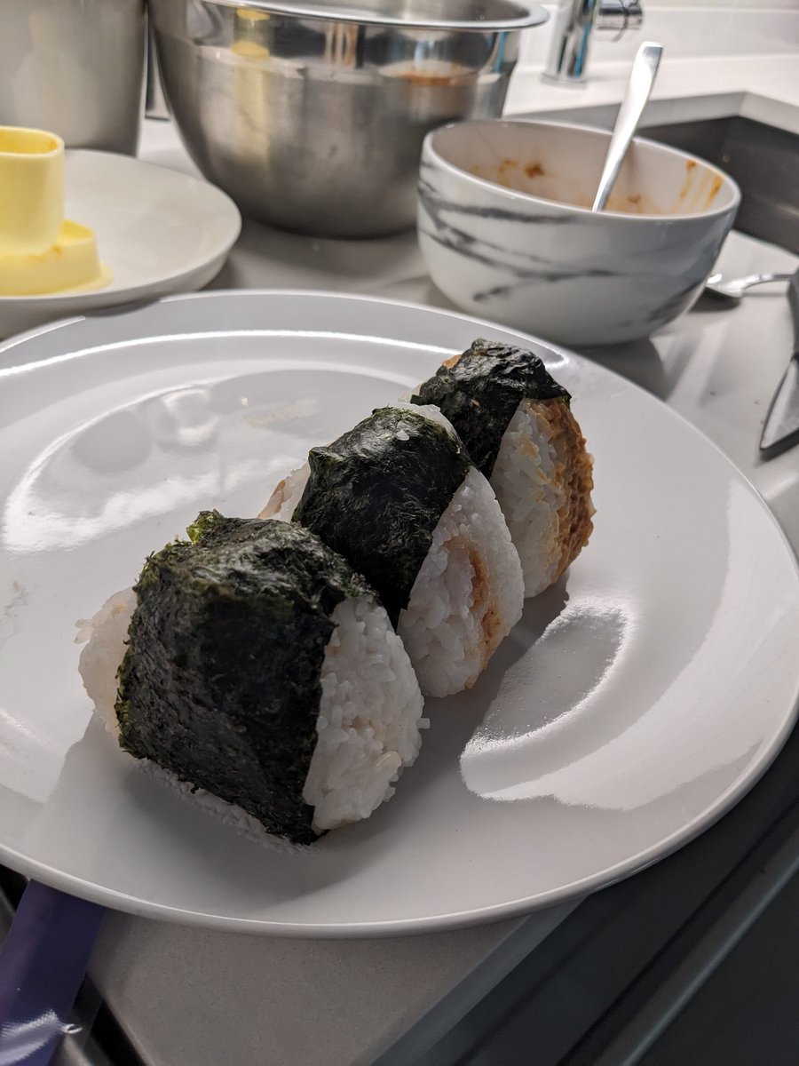 Finally got into Dawntrail and decided to cook up some FFXIV inspired dishes from <a href="/ARecipeReborn/">Lemon Drop 🍋 Inactiveway</a> to celebrate the new patch. I'll Definitely be adding the Farmers Breakfast and Doman Rice Balls to my frequent eats menu 🥰😋