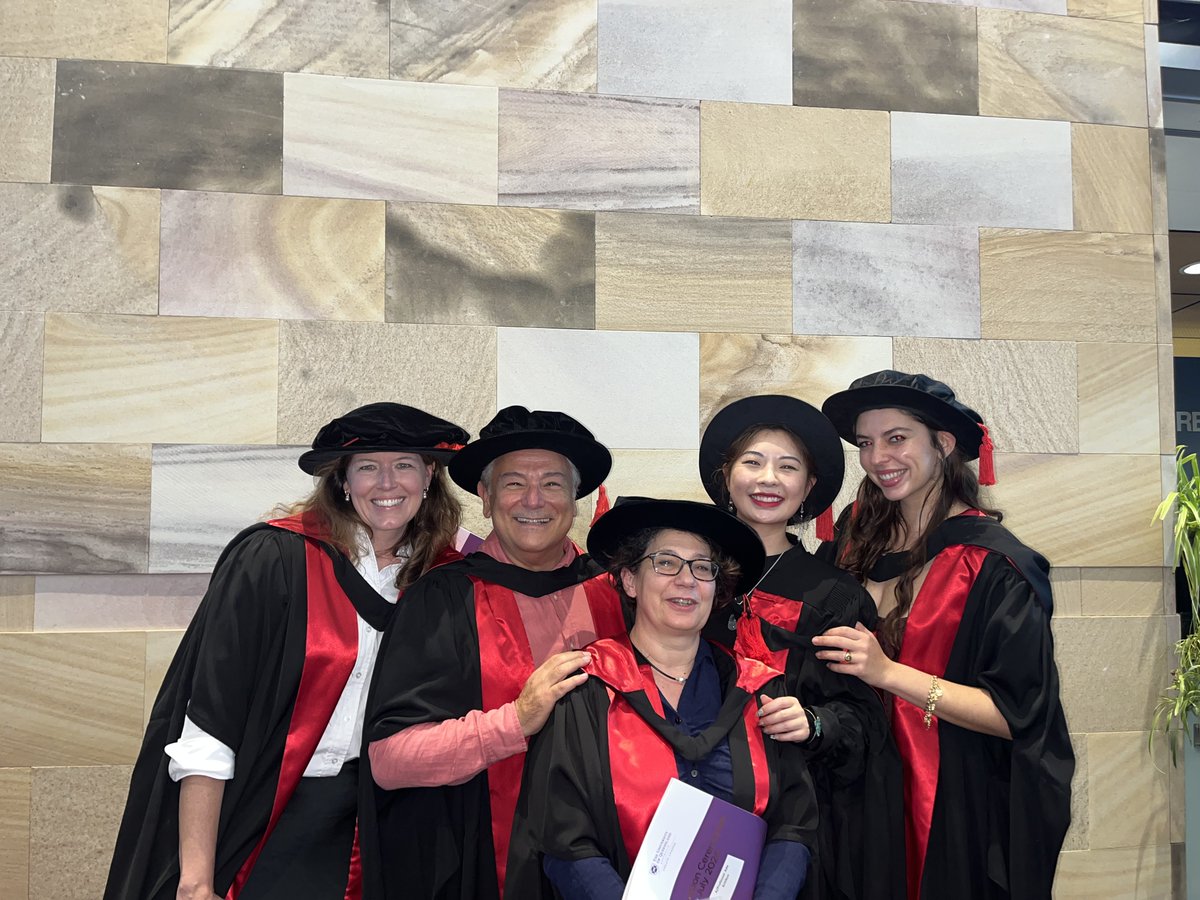 The BrisBrain Lab (@brisbrain_lab) on Twitter photo BIG congratulations to recent graduates, <a href="/_EleanorMoses/">Eleanor Moses</a> and Linda!
Its been such a privilege to have you working in the <a href="/Brisbrain_lab/">The BrisBrain Lab</a> during your pre-doctoral studies and we are collectively so proud of everything you have accomplished. BIG congratulations to recent graduates, <a href="/_EleanorMoses/">Eleanor Moses</a> and Linda!
Its been such a privilege to have you working in the <a href="/Brisbrain_lab/">The BrisBrain Lab</a> during your pre-doctoral studies and we are collectively so proud of everything you have accomplished.