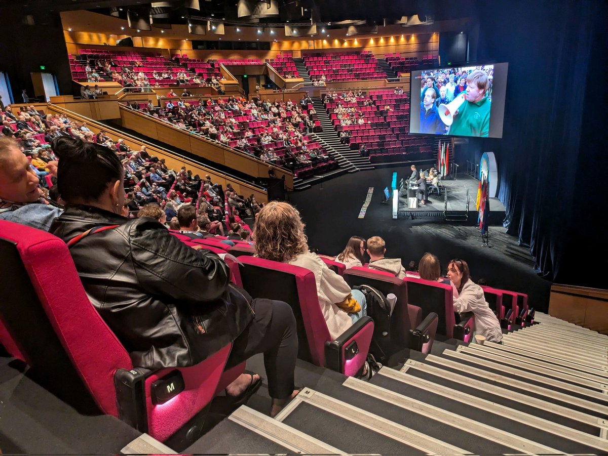 Congress Day 2 has kicked off with a great crowd ready to hear from advocates around the world.

This morning we honour Sir Robert Martin, a dedicated advocate for intellectual disability who sadly passed away in April. 

#WDSC2024
#WorldDownSyndromeCongress2024