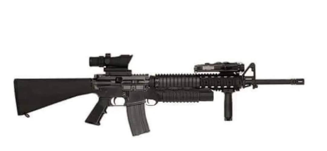 Silverback375's tweet photo. I don’t often talk shit based on my quals. I just build the baddest guns you can find. This is my latest build. #weapons #arlife #survivethefight https://t.co/JYU0SXSZe8