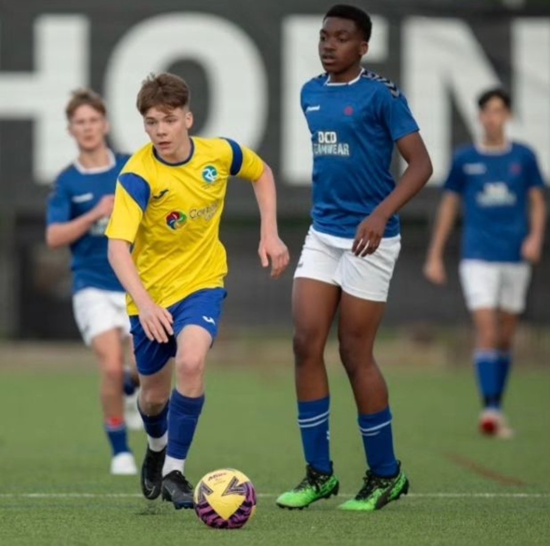 Redcar_SFA's tweet photo. @Redcar_SFA are so very pleased &amp; proud that U15 player Bobby Escritt has signed a club contract with @htafc after a very successful 2023/24 season🏆

He has played since Y7 &amp; the current @NunthorpeA student has developed into an amazing footballer &amp; role model for others ⚽️
🟡🔵 https://t.co/XaAUuZqyxB