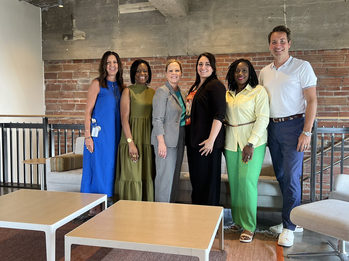 LBilboErvin's tweet photo. Thanks @JudithC1908 for providing the space to retreat and reset with @kckschools Leadership and Learning Team!!!  @AhuskerAmy @mrjoshuasnyder @KristenScottISU @daniralflores  Sarah Lucero #BetterTogether https://t.co/pQeWSALgYv
