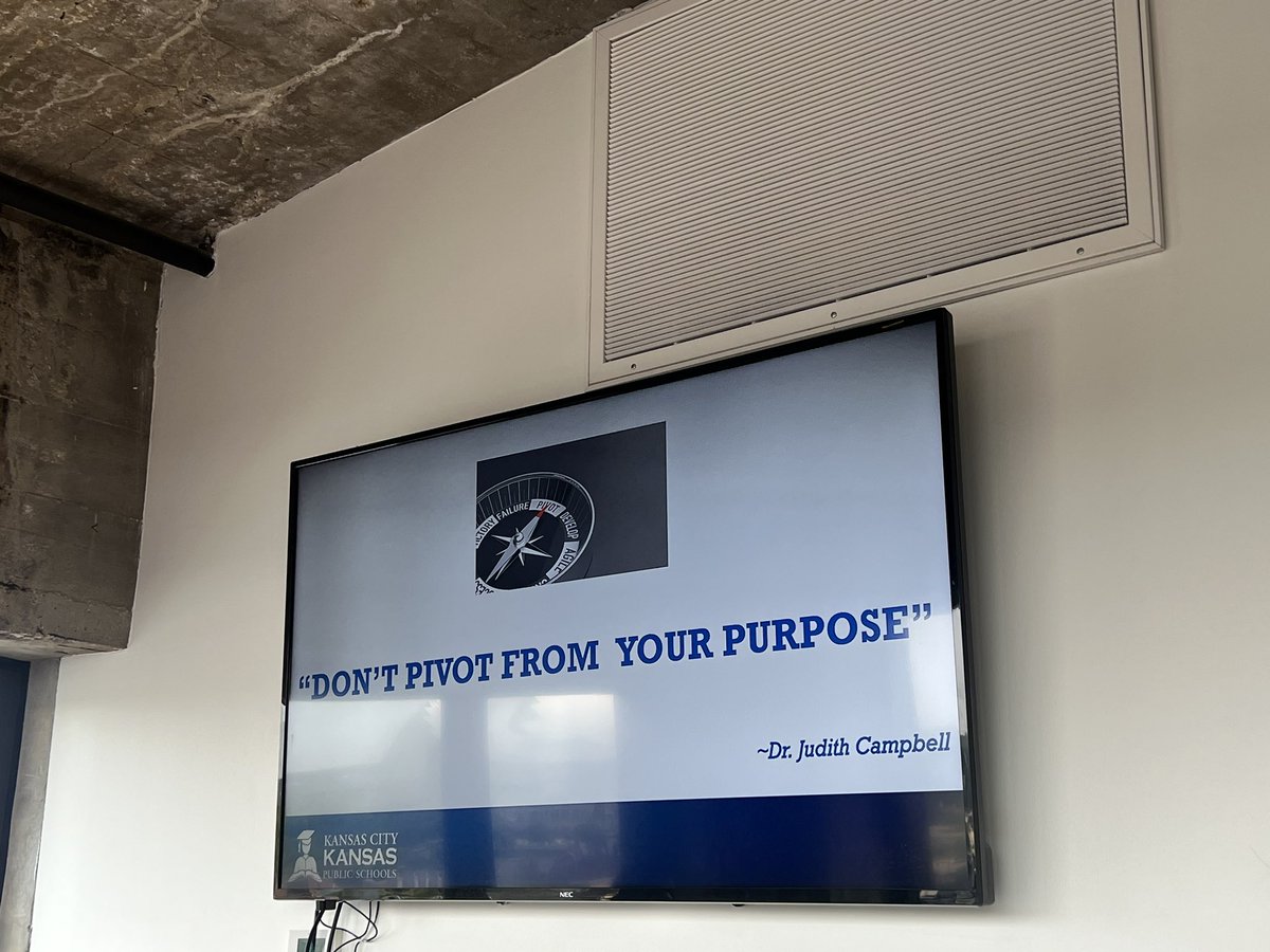 LBilboErvin's tweet photo. Thanks @JudithC1908 for providing the space to retreat and reset with @kckschools Leadership and Learning Team!!!  @AhuskerAmy @mrjoshuasnyder @KristenScottISU @daniralflores  Sarah Lucero #BetterTogether https://t.co/pQeWSALgYv