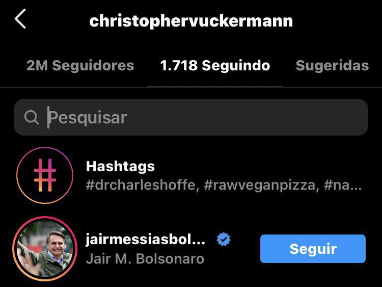 witherrera's tweet photo. eu nao consigo entender a moral que uckerfã acha que tem pra querer falar da anahi e seu esposo os comparando com o salnorabo, sendo que o idolo deles é assim: https://t.co/H82TI0a4bb