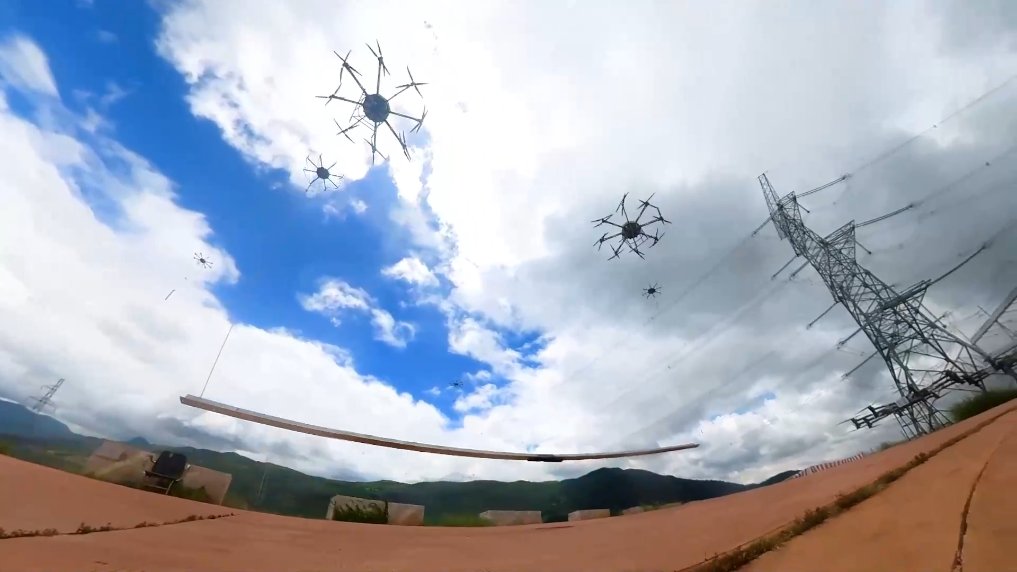 PDChina's tweet photo. In China's first, two homegrown heavy-lift #drones delivered 300kg of building materials to the construction site of a 500-kV substation at 2,000m in SW China's Yunnan, laying a foundation for the simultaneous operations of multiple drones in high-altitude areas in the future. https://t.co/mJJmetuZdw