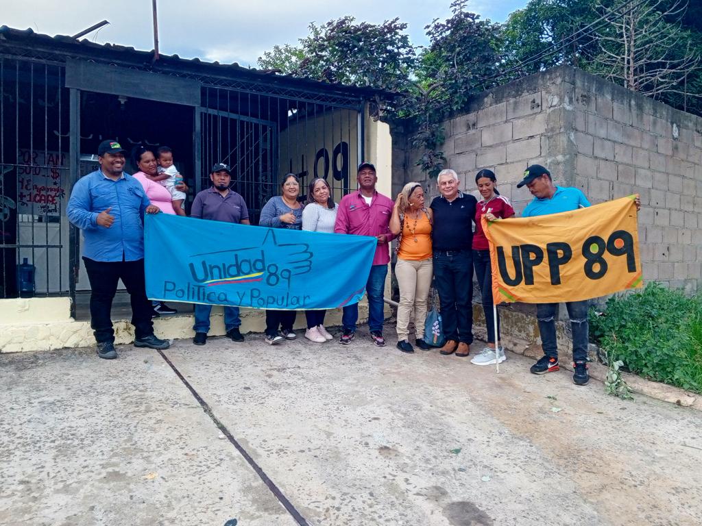 No nos detenemos nosotros seguimos avanzando hoy juramentamos  el Comandito Dalla Costa 89 en apoyo a <a href="/EdmundoGU/">Edmundo González</a> con <a href="/MariaCorinaYA/">María Corina Machado</a> la #victoria será inevitable vamos todos a #votar #sinmiedo por #Venezuela somos el equipo #89 en la calle <a href="/Juanlinaresruiz/">Juan Linares</a> <a href="/HONORELUIS/">Lic. Luis F. Honore</a>