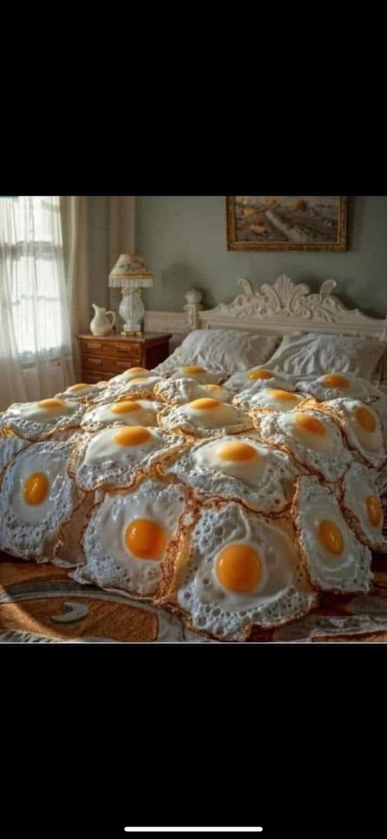 ⁦<a href="/GuyFieri/">Mayor Guy Fieri</a>⁩ Made for you #Eggsyuck