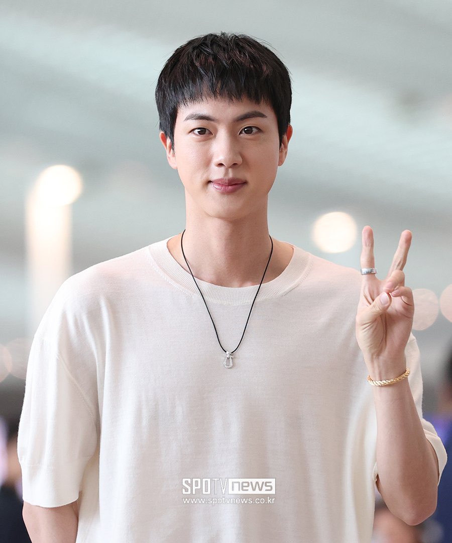 เม้าท์มอยเกาหลี tweet media