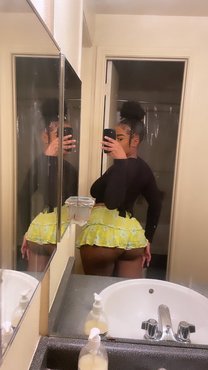 mixedbabininaa's tweet photo. Why haven’t you subscribed to my fansly yet 🥴🙂���↔️ https://t.co/Y22WrhqlQk