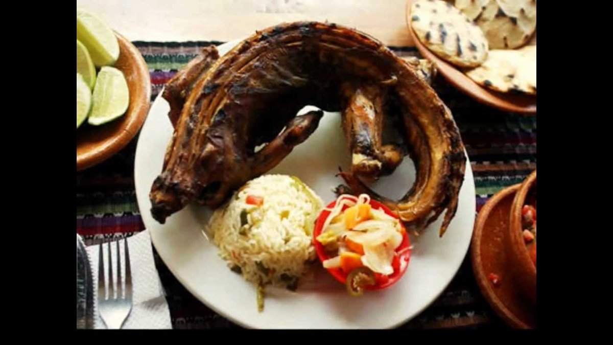 flieszza's tweet image. EL GARROBO FRITO QUE LES PASA 😭