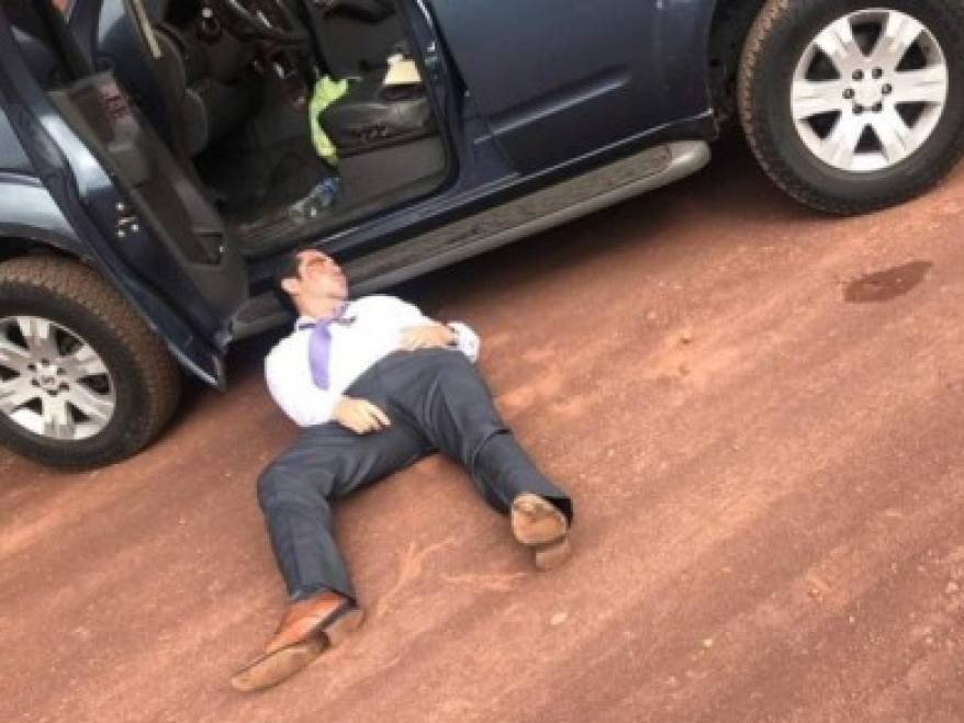 Clave504Hn's tweet photo. Y así está el Partido Liberal en estos momentos... van por "buen" camino. 🙄 https://t.co/iFbEsEFWQm