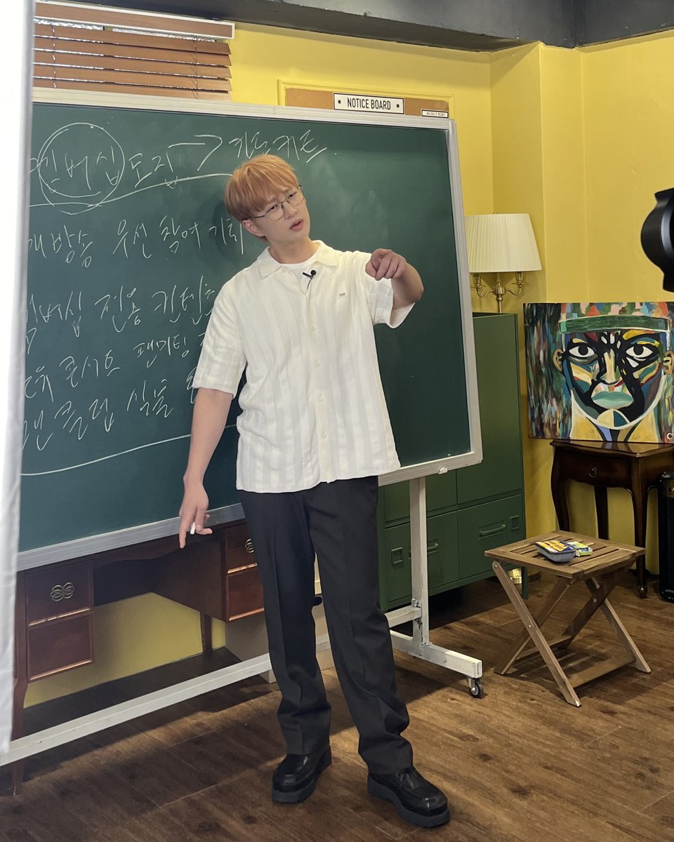 ONEW_GRIFFIN's tweet photo. 2024 ONEW FANMEETING <GUESS!> IN KAOHSIUNG
온유네컷💝

#온유 #ONEW #GUESS #ONEW_GUESS https://t.co/PxZzAmagZm