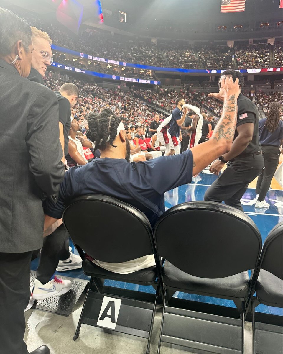 kjmts16's tweet photo. USA vs Canada
Great game, players, coaches, fans, celebrities, seats
Perfect 🤩
#usabmnt #usabasketball #showcase #usa #canada #basketball #lebron #lebronjames #king #kevindurant #kd #anthonyedwards #antman #stephcurry #steph #chefcurry #anthonydavis #ad #stevekerr #coachkerr https://t.co/hnXr9eZqor