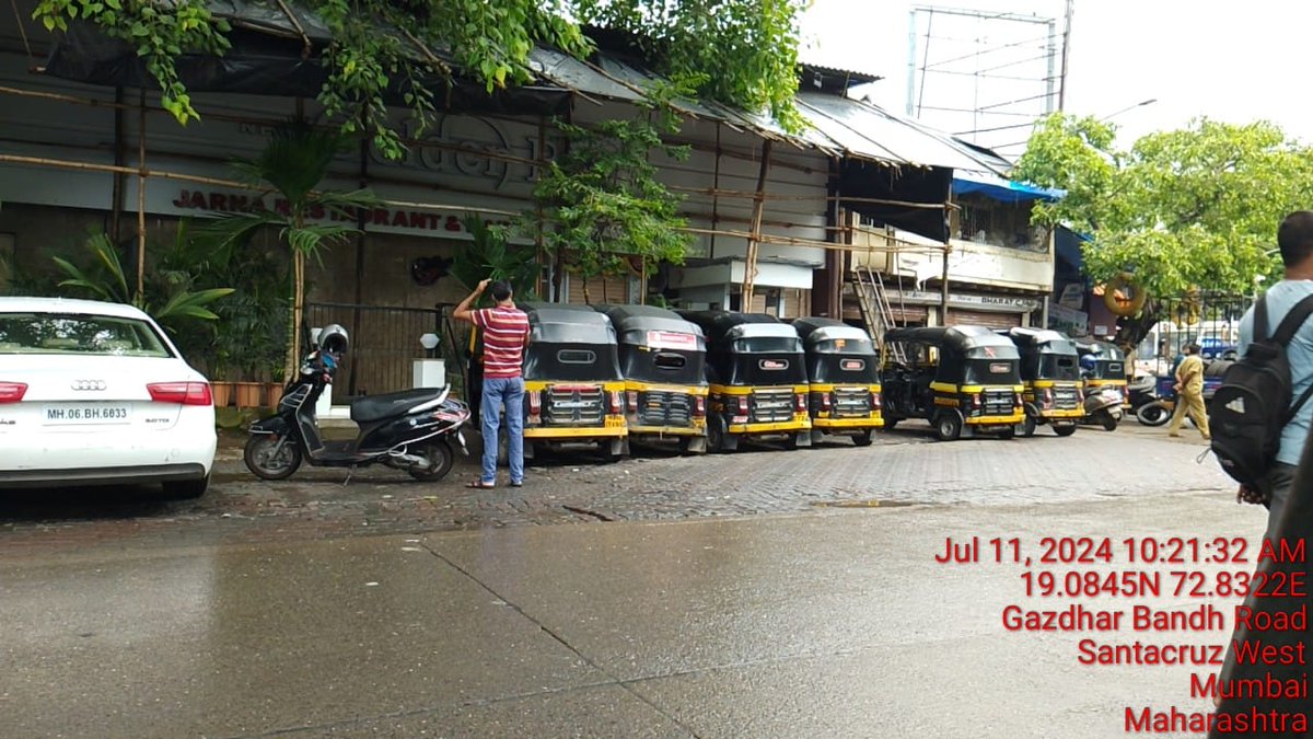 action_illegal's tweet photo. @CMOMaharashtra @mieknathshinde @mybmc @DrSudhakarIRS एच पश्चिम विभागातर्फे सन २०१७ मध्ये झरना बारला ३१४ ची नोटीस बजावण्यात आलेली असून त्यावर आज दिनांक ११ जुलै २०२४ पर्यंत कोणत्याच प्रकारची कारवाई करण्यात आलेली नाही व ह्या संदर्भात माहीती अधिकार अधिनियमानुसार माहीती मागविण्यात https://t.co/MaIhnMRADW