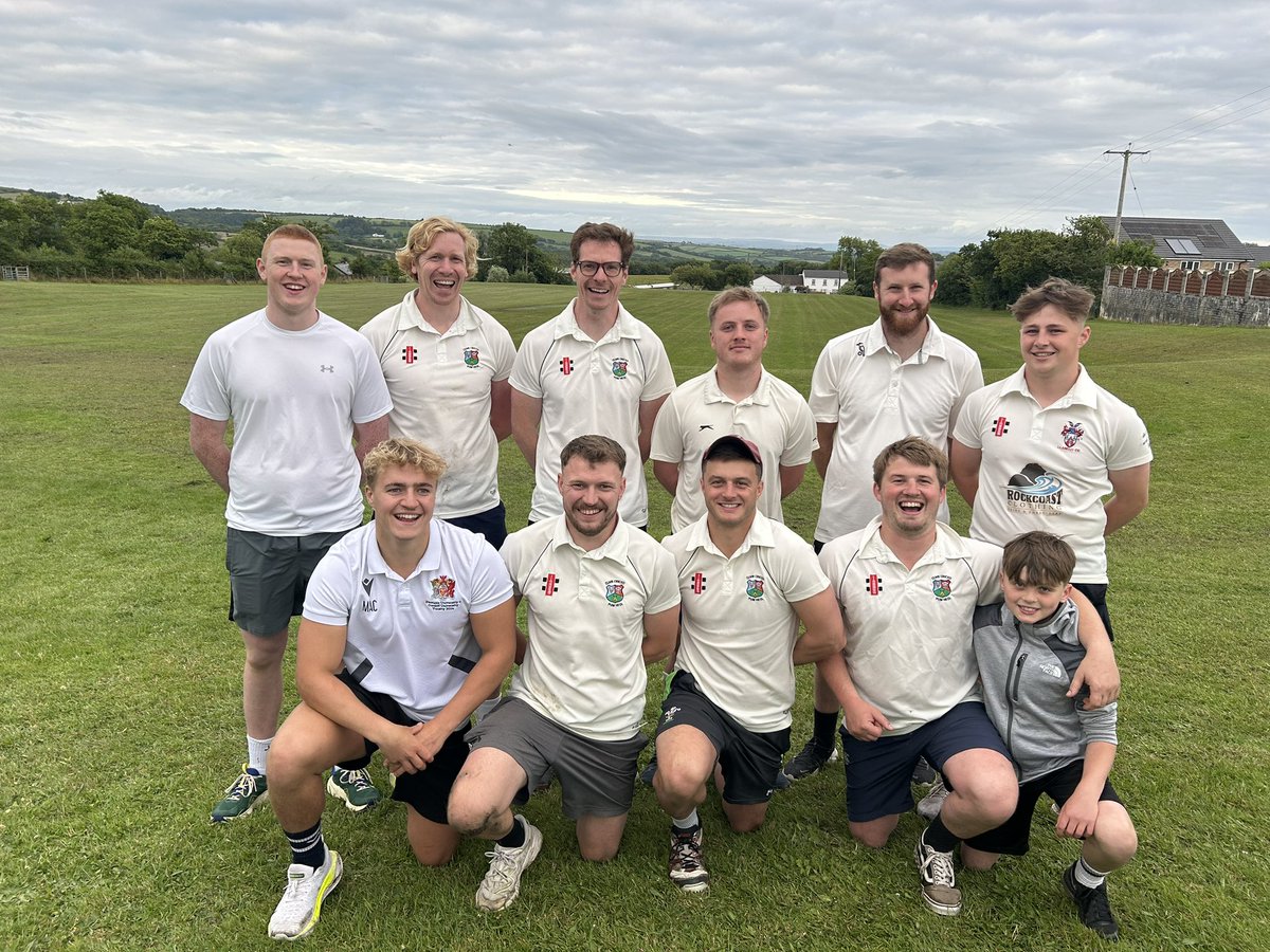 Gem agos rhwng Penygroes neithiwr. Bois yn llwyddiannus eto wrth gadw’r rhediad heb golli. #FRCC 🔥🏏