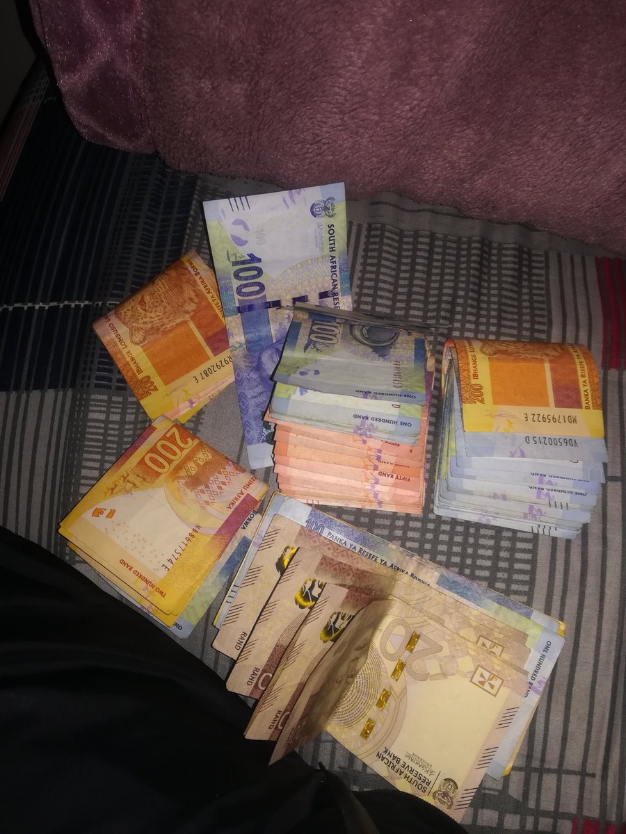 Ndue184's tweet photo. @MzzAnnabel Money https://t.co/zpCBi1BLsB