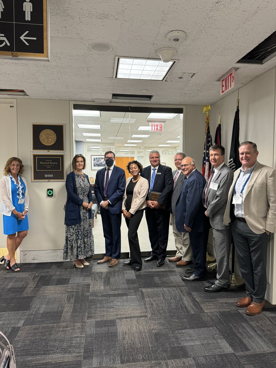 McBurg Supt tweet media